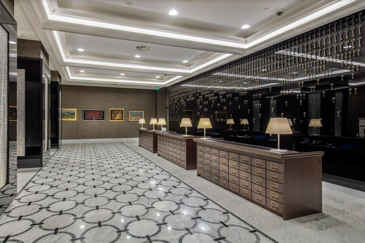 Готель Hilton Podgorica Crna Gora Екстер'єр фото
